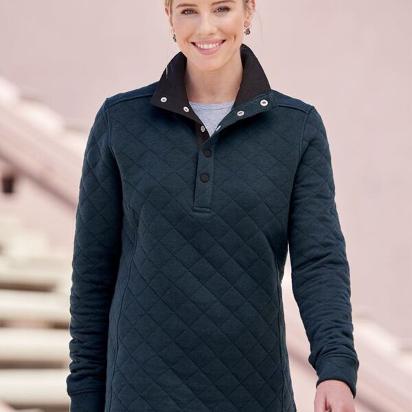 Women’s Quilted Snap Pullover Thumbnail